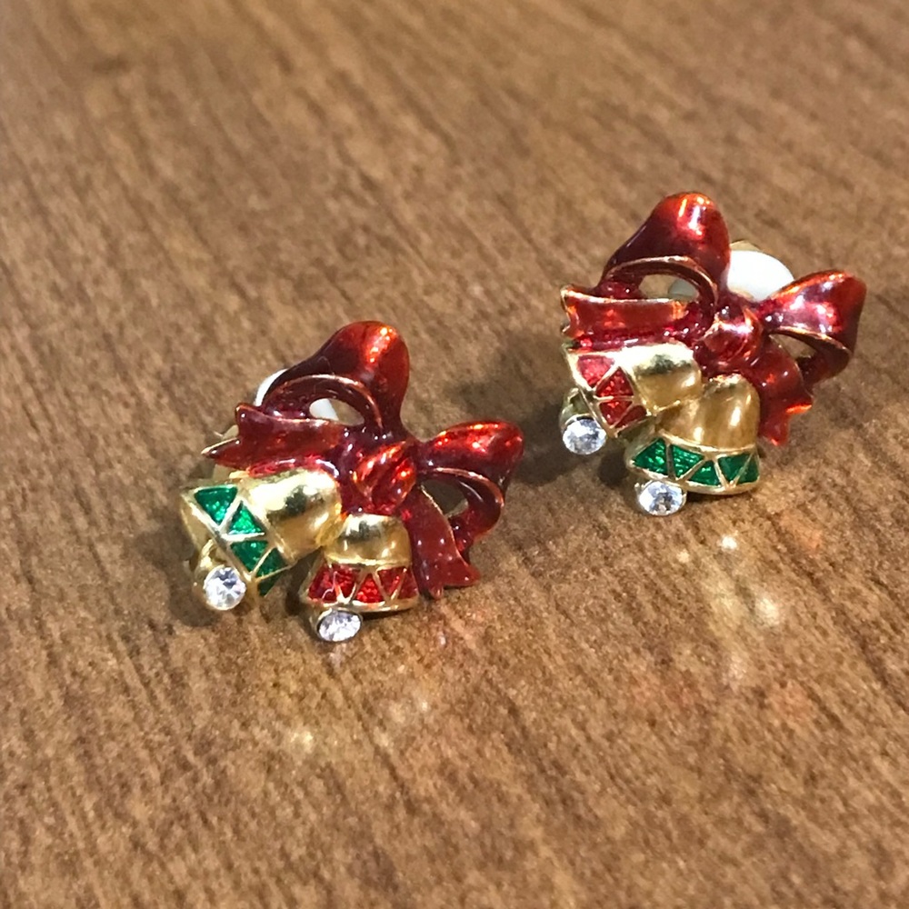 ☀️WEEKEND SALE☀️ ☀️Xmas bell clip on earrings